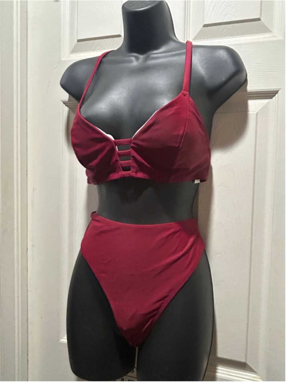 Women's Cupshe Red Bikini Set Size L